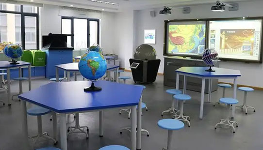 新乡数字化地理教室